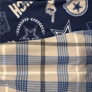 Light Throw Blanket Bundle